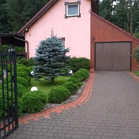 Prázdninový dům Domek Pod Lasem Na Mazurach Ryn (Warmian-Masurian)