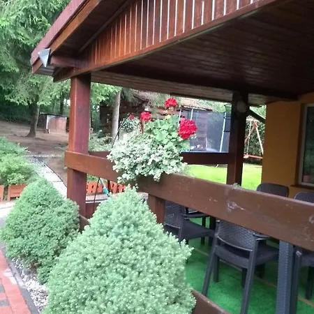 Prázdninový dům Domek Pod Lasem Na Mazurach Ryn (Warmian-Masurian)